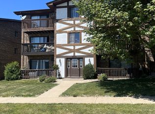 3652 W 119th St APT 303C, Alsip, IL 60803