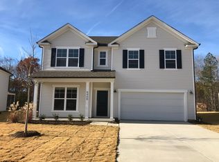 8408 Jordan Meadow Dr, Fuquay Varina, NC 27526
