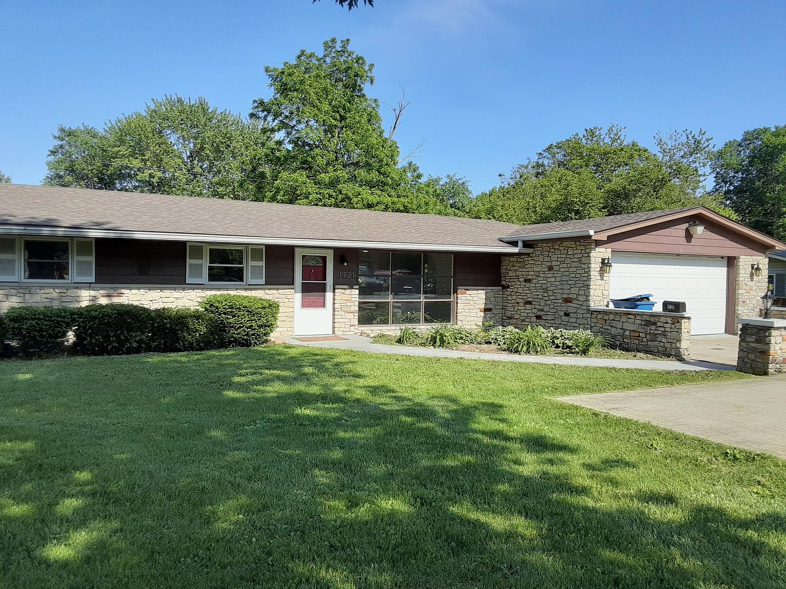 1721 N Girls School Rd, Indianapolis, IN 46214 | Zillow