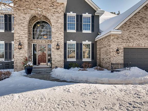 2nd image of 10183 Bridgewater Ct