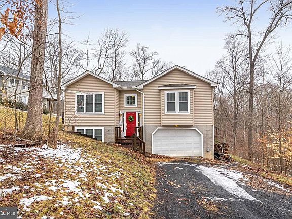 2nd image of 775 Rollason Dr