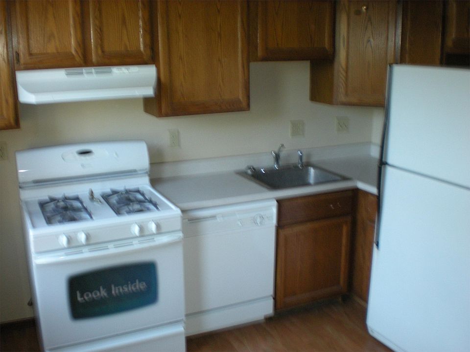1st image of 334 4th Ave S