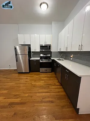 Rented by Fifth & Forever LLC | media 4