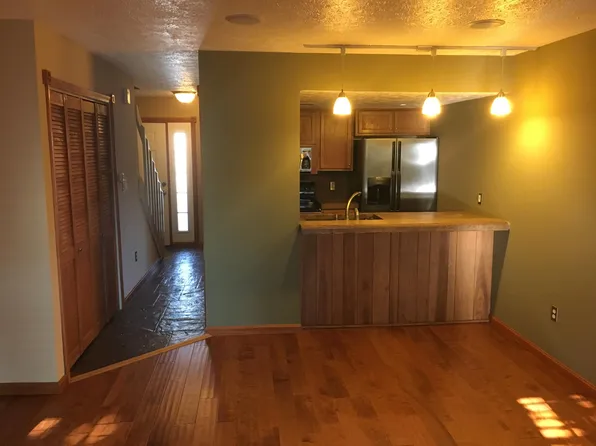 6029 Southbay Dr, Indianapolis, IN 46250