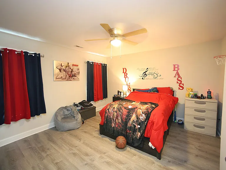 709 Lone Pine Loop — Photo 15