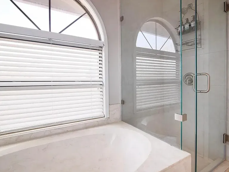 8319 Glen Canyon Dr — Photo 13