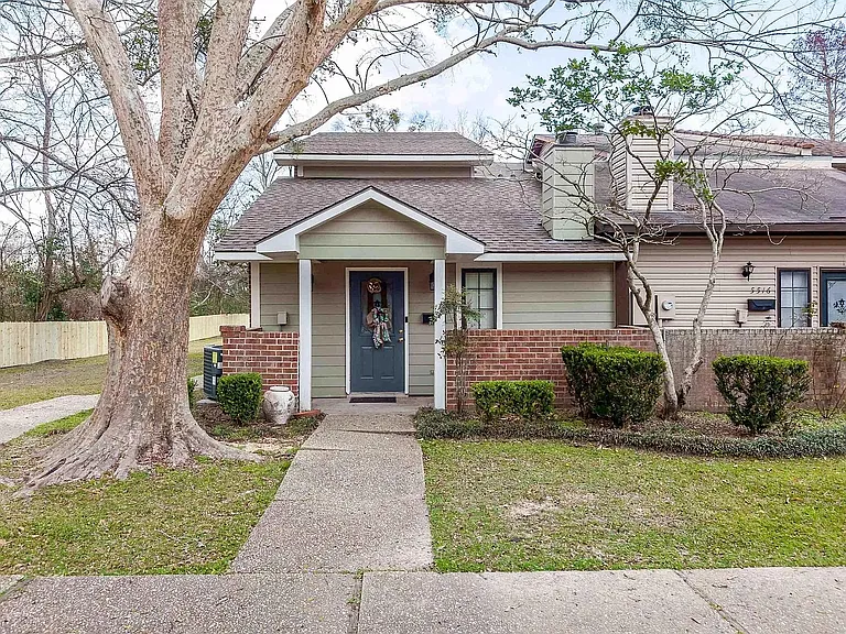 5518 Moorstone Dr #2A — Photo 1