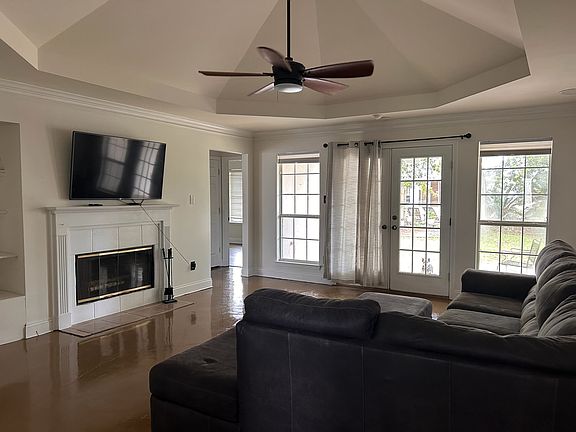 5th image of 5215 Barracuda St