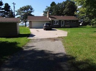 6 South St, Wells, MI 49894