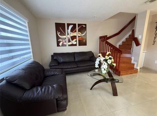 The Woodlands, Miami, FL 33183