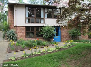 7706 Holmes Run Dr, Falls Church, VA 22042