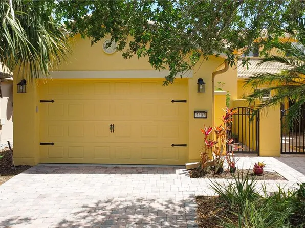 2502 Palm Tree Dr, Poinciana, FL 34759