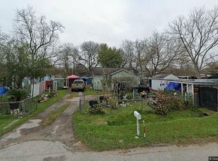 6513 Grosbeak Dr, Houston, TX 77048