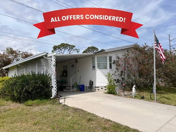 5274 Wellfleet Dr W, Sarasota, FL 34241