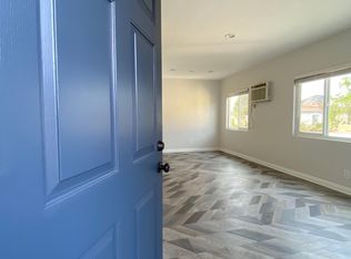 450 Riverdale Dr APT 12, Glendale, CA 91204