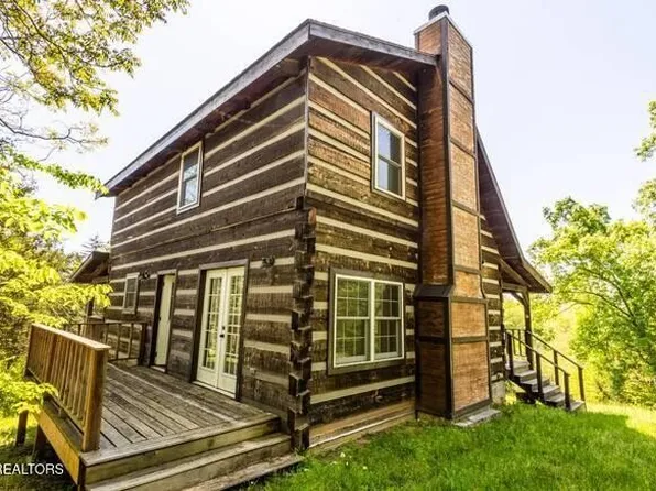 1428 Goodwater Rd, Bybee, TN 37713