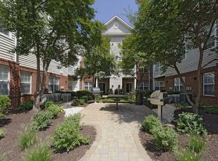 1556 Onyx Dr UNIT 107, Mc Lean, VA 22102