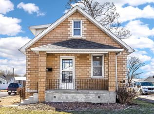 924 Cedar St, Highland, IL 62249