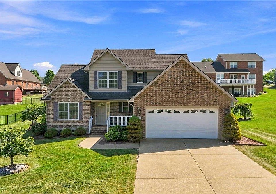 1st image of 230 Bush Dr