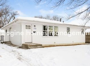 2712 Louisiana Ave N, Crystal, MN 55427