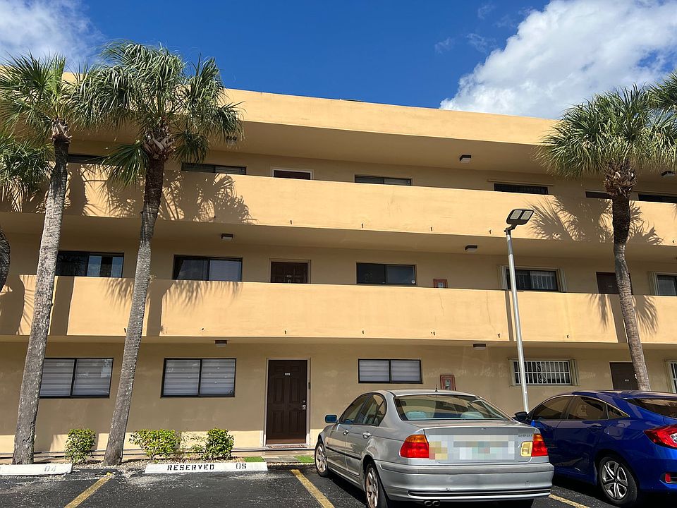1st image of 8415 SW 107th Ave APT 315W