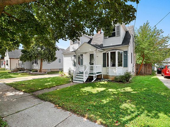 2nd image of 232 Quinton St