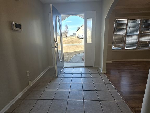 2nd image of 76 Shelby St