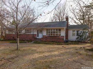 16 Park Dr, Hurley, NY 12498