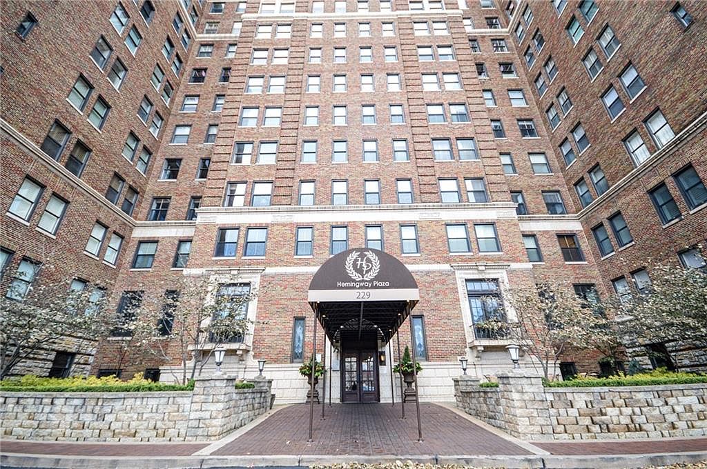 229 Ward Pkwy APT 902B, Kansas City, MO 64112 MLS 2414063 Zillow