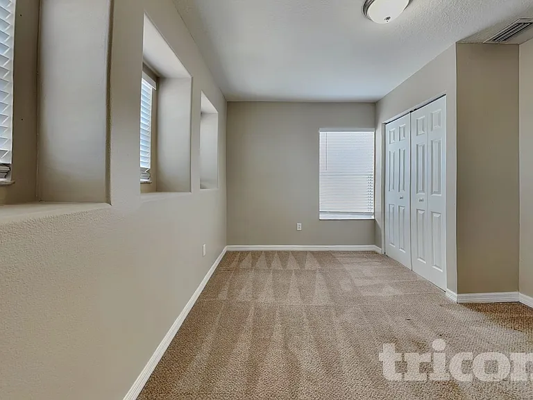9247 Wellstone Dr — Photo 8