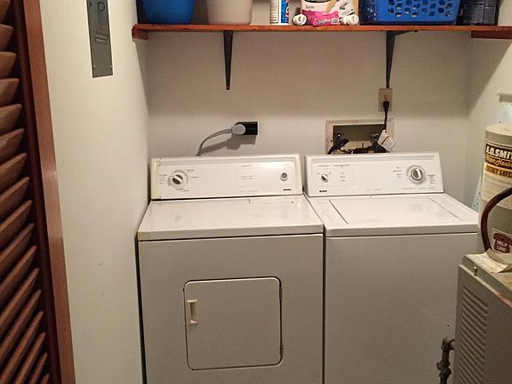 Furnished Laundry