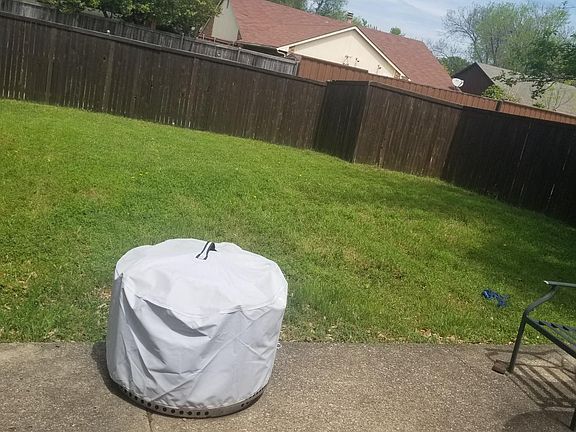 2nd image of 845 Cambridge Dr