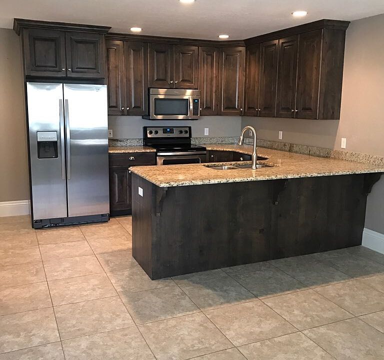 1st image of 300 Fox Hills Dr #1