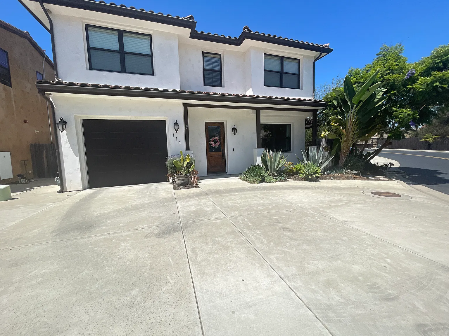 3 bed, 1765 sqft, $4,000 — Photo 1