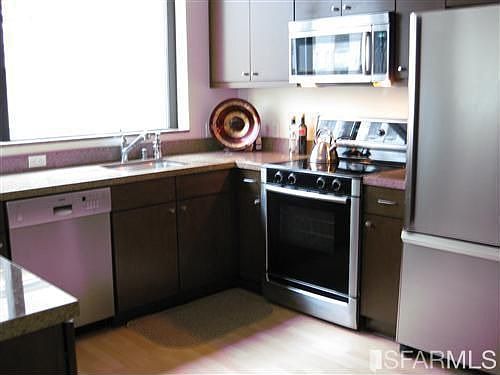 3rd image of 199 New Montgomery St Unit 607