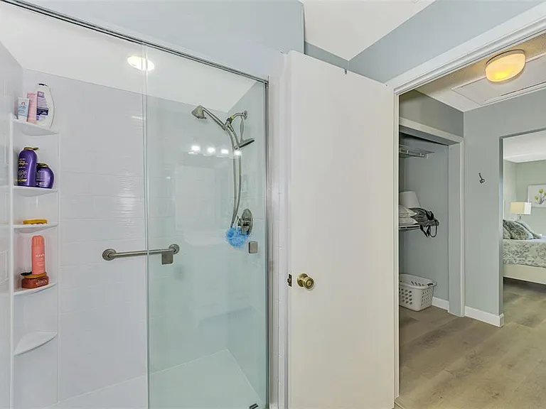 5761 Avista Dr #5761 — Photo 40