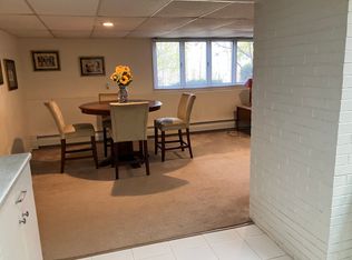 (Undisclosed Address), Glastonbury, CT 06033
