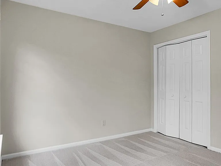 3274 Middleburry Ln — Photo 41