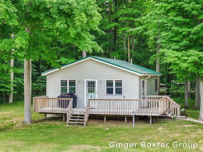4265 N Shore Dr NE, Kalkaska, MI, 49646
