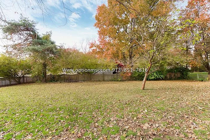7844 Pawnee Dr — Photo 27