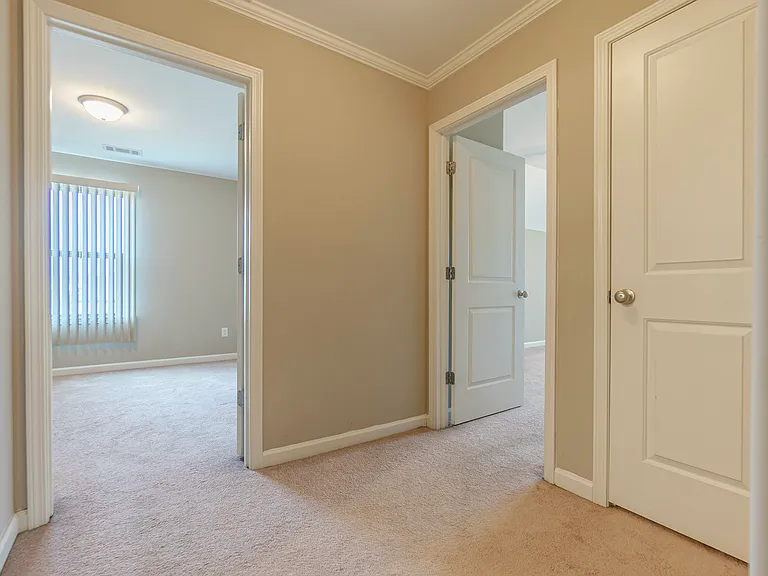 13435 Lapstone Ln — Photo 39