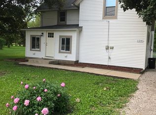 115 S 8th St, Delavan, WI 53115