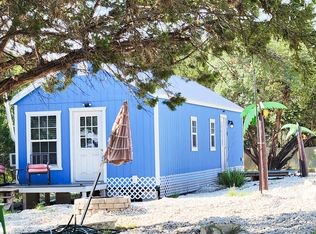 1130 Lakeshore Ln, Bandera, TX 78003