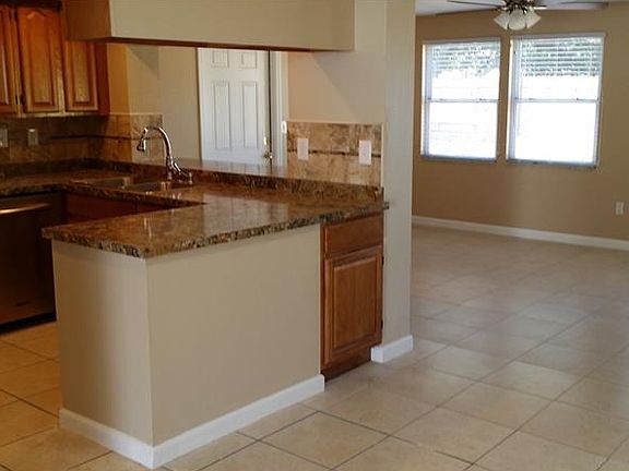 2nd image of 3319 Kimberly Oaks Dr