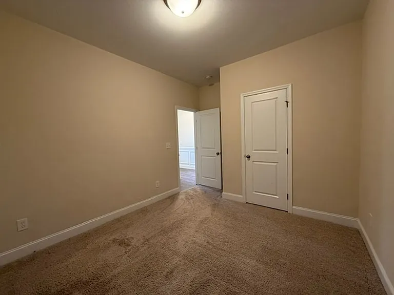 137 Hazel Pine Trl — Photo 15