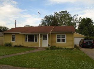 6409 1st St, Loves Park, IL 61111