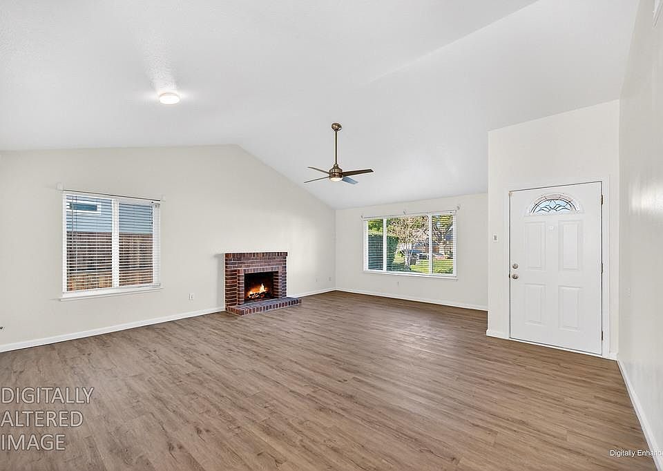 1st image of 114 Cedro Cir