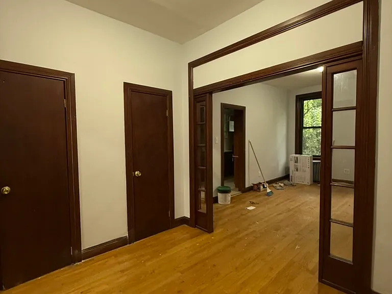 100 Cornelia St #3 — Photo 2