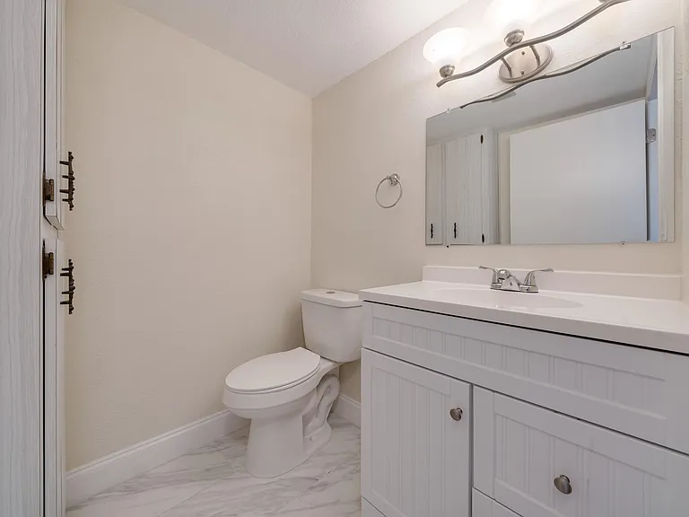 701 Lori Dr #209 — Photo 97