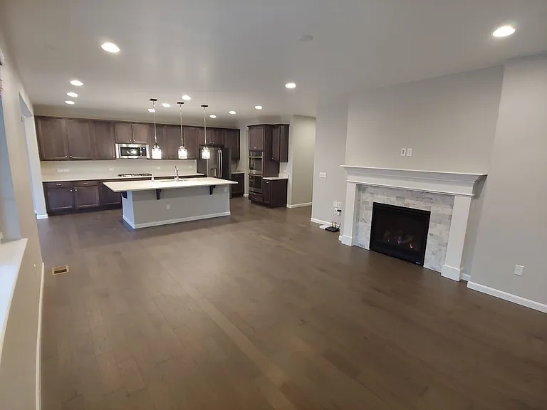 1042 Woodgate Ct — Photo 15